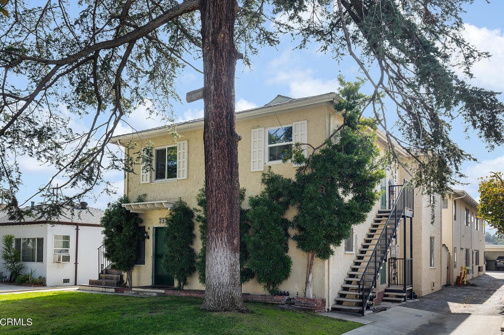 604 Hawthorne St, Glendale, CA 91204