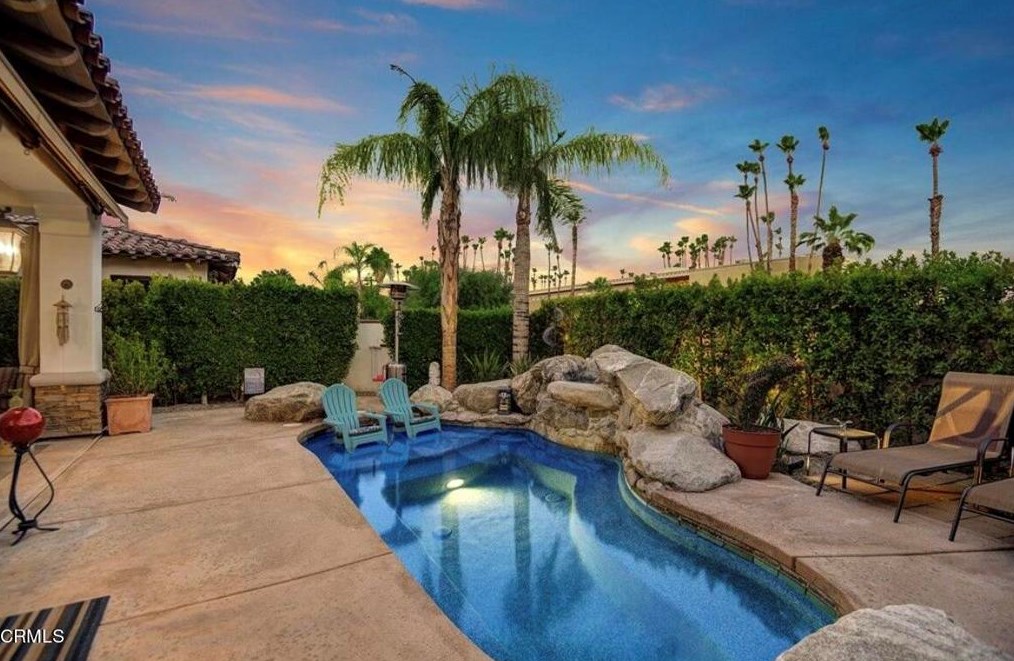 546 N Indian Canyon Dr, Palm Springs, CA 92262