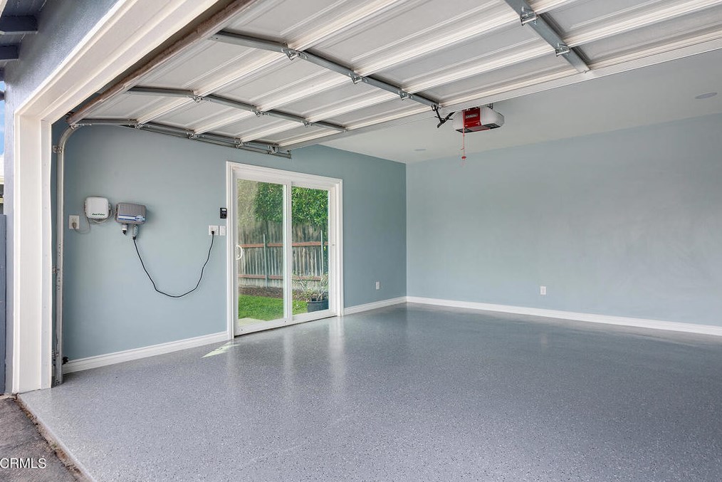 2711 Lambert Dr, Pasadena CA  91107-2623 exterior