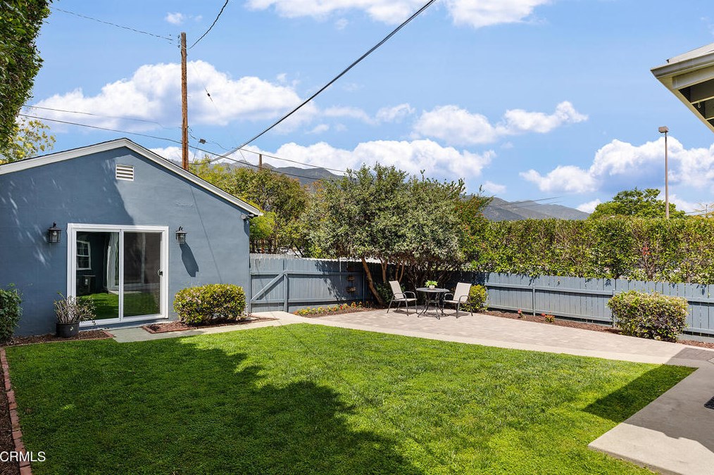2711 Lambert Dr, Pasadena CA  91107-2623 exterior