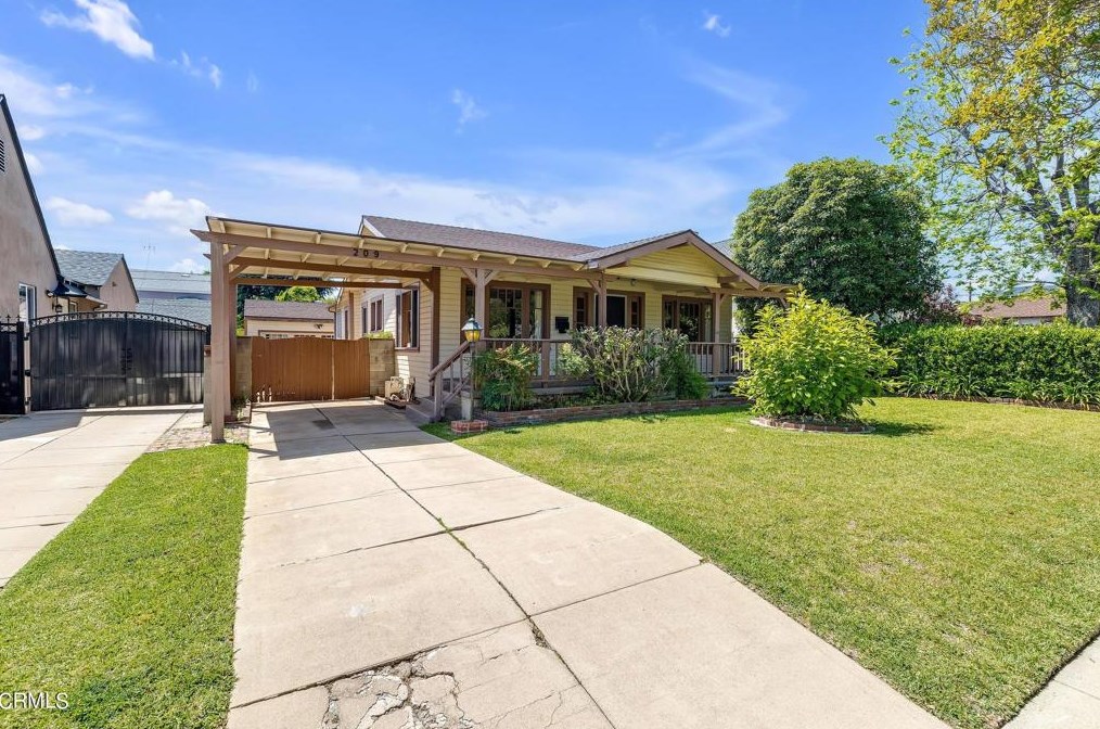 209 Segovia Ave, San Gabriel, CA 91775-2945