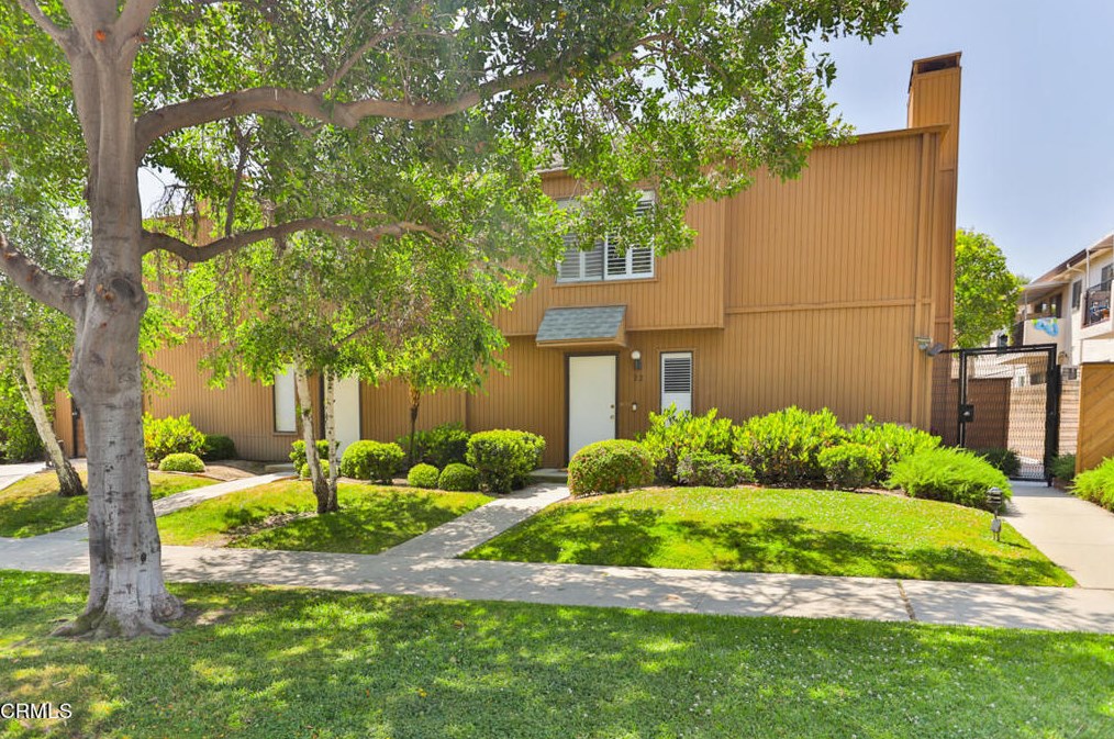 100 Hurlbut St, Pasadena, CA 91105-3143