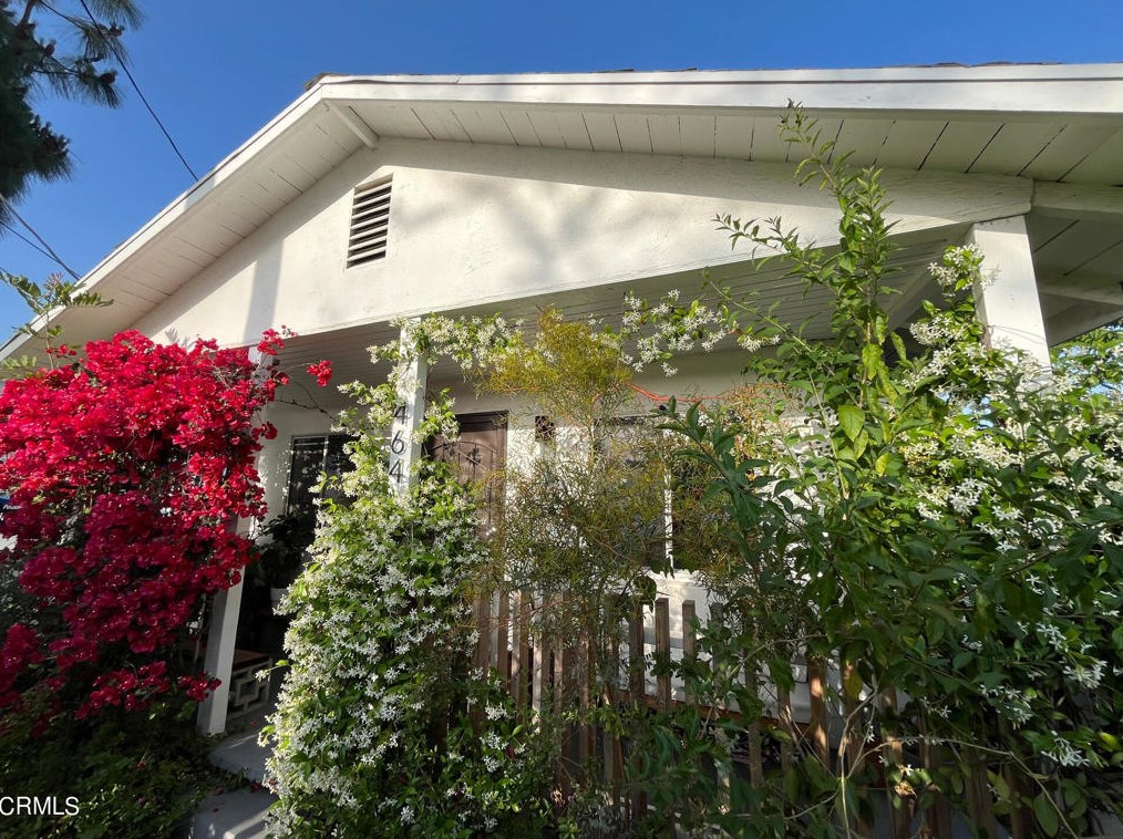 464 Avocado Ave, Pasadena, CA 91107-2948