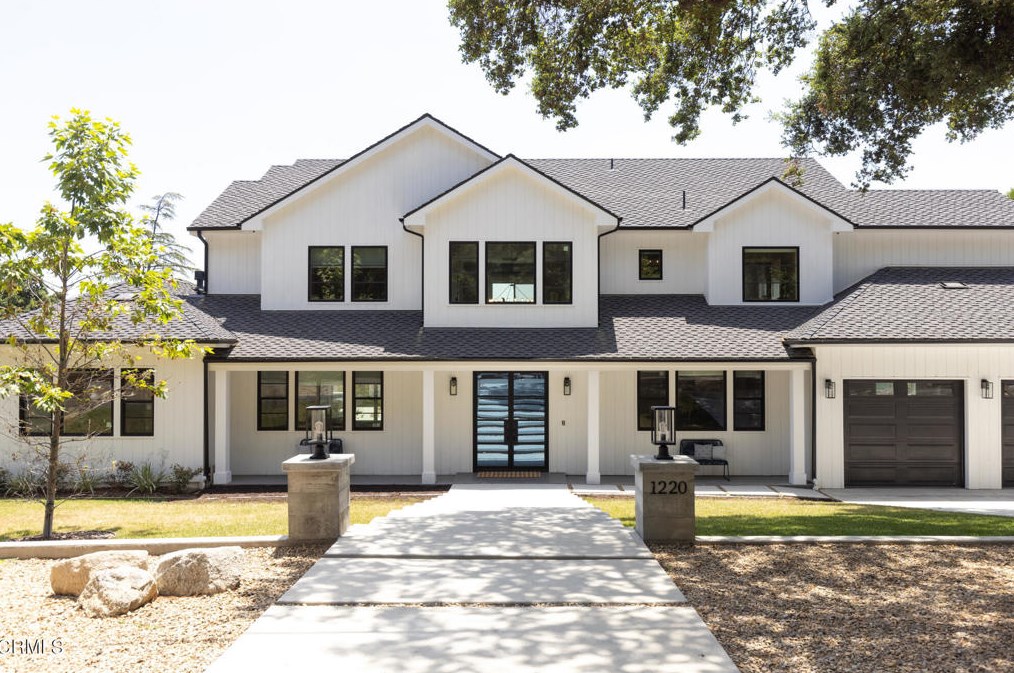1220 Journeys End Dr, La Canada, CA 91011