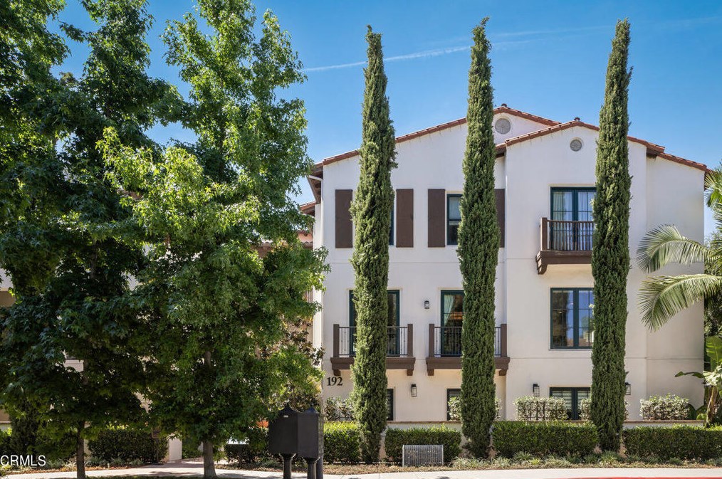 192 Orange Grove Blvd, Pasadena CA  91105 exterior