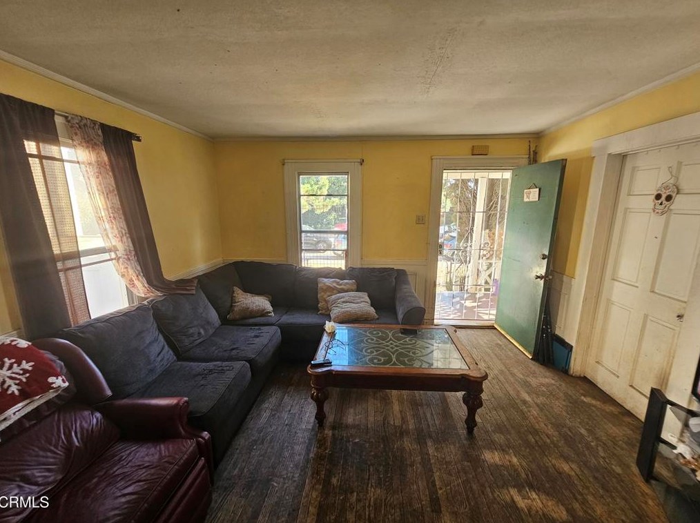 819 Wilson Ave, Glendale, CA 91206-4460