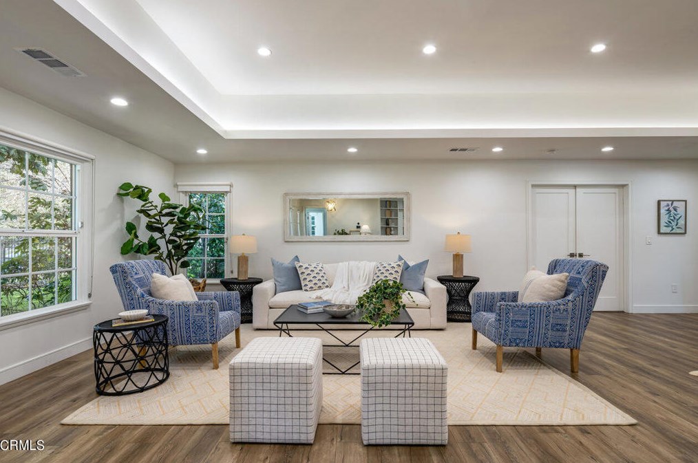640 Vallombrosa Dr, Pasadena, CA 91107