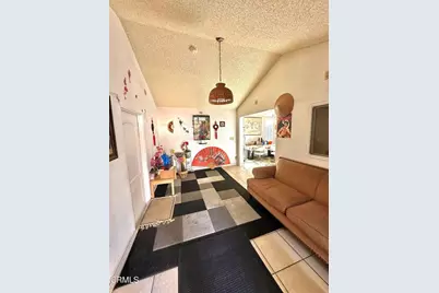 11440 Strathern Street, North Hollywood, CA 91605 - Photo 18