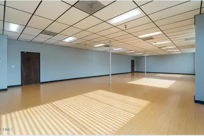 6708 Foothill Boulevard #105-107, Tujunga, CA 91042 - Photo 26