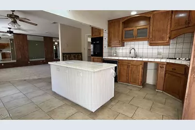 1222 W Avenue J15, Lancaster, CA 93534 - Photo 8