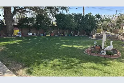 1222 W Avenue J15, Lancaster, CA 93534 - Photo 16