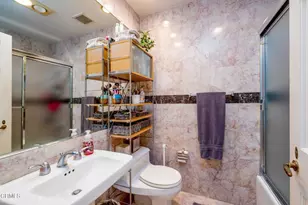 10724 Wilshire Blvd, Los Angeles, CA 90024 - Photo 14