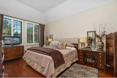 70 N Arroyo Boulevard, Pasadena, CA 91105 - Photo 30