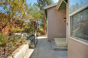 1300 Blue Hill Rd, Los Angeles, CA 90041 - Photo 46