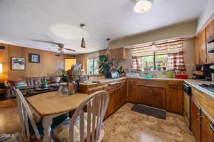 3160 Terrace Dr, Riverside, CA 92507 - Photo 16