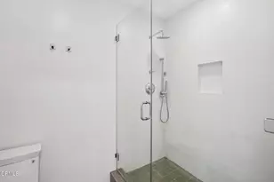 121 S Hope St, Los Angeles, CA 90012 - Photo 20