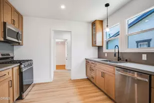 1210 W 70th St, Los Angeles, CA 90044 - Photo 18