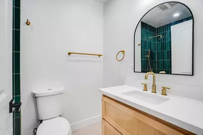 1210 W 70th Street, Los Angeles, CA 90044 - Photo 26