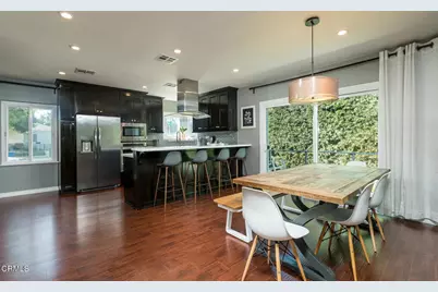 2144 N Pass Avenue, Burbank, CA 91505 - Photo 14