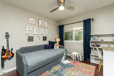 2144 N Pass Avenue, Burbank, CA 91505 - Photo 22