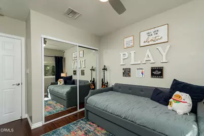 2144 N Pass Avenue, Burbank, CA 91505 - Photo 24