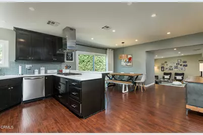 2144 N Pass Avenue, Burbank, CA 91505 - Photo 10