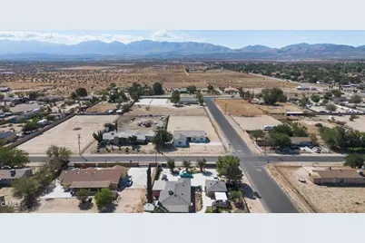 10708 E Avenue R-14, Littlerock, CA 93543 - Photo 36