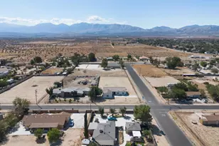 10708 E Ave R 14, Littlerock, CA 93543 - Photo 36