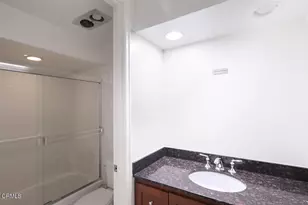 14923 Moorpark St, Sherman Oaks, CA 91403 - Photo 20