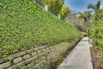 7412 Seabluff Drive #108, Huntington Beach, CA 92648 - Photo 10