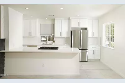 8939 Rhea Avenue, Northridge, CA 91324 - Photo 10