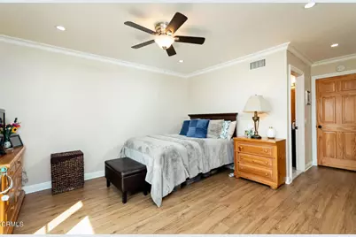 842 E Pepper Tree Drive, Azusa, CA 91702 - Photo 32