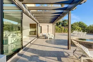 4423 Bergamo Dr, Encino, CA 91436 - Photo 50