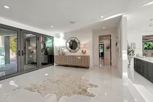 4423 Bergamo Dr, Encino, CA 91436 - Photo 6