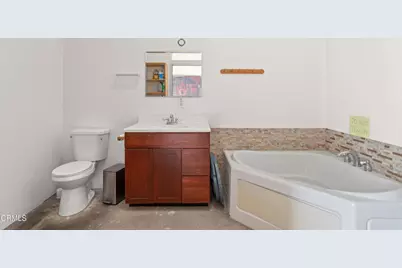 1312 S Pacific Avenue, San Pedro, CA 90731 - Photo 12