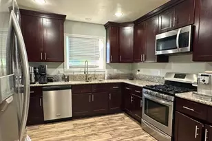 11080 De Foe Ave, Pacoima, CA 91331 - Photo 6