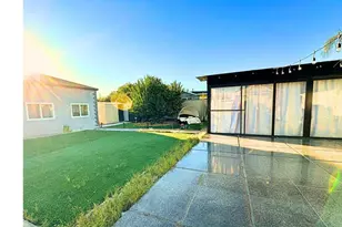 11080 De Foe Ave, Pacoima, CA 91331 - Photo 8