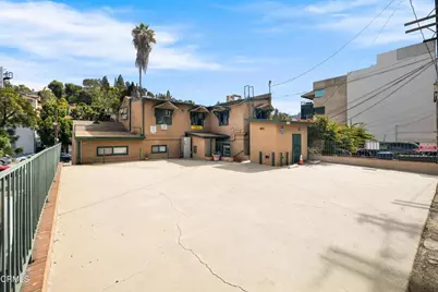 3325 Barham Boulevard #B, Los Angeles, CA 90068 - Photo 8