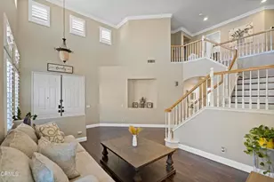 30411 Star Canyon Pl Pl, Castaic, CA 91384 - Photo 6