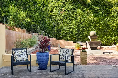 1038 Oban Drive, Los Angeles, CA 90065 - Photo 14