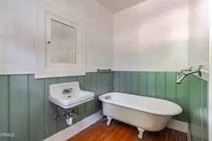 237 W State St, Pasadena, CA 91105 - Photo 16