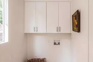 1256 Clubhouse Dr, Pasadena, CA 91105 - Photo 20