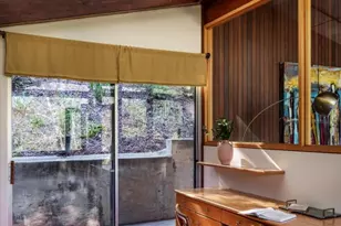 1256 Clubhouse Dr, Pasadena, CA 91105 - Photo 12