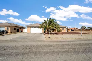 9801 Evelyn Ave, California City, CA 93505 - Photo 2