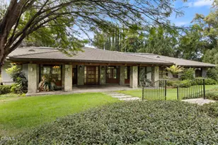 921 Chapea Rd, Pasadena, CA 91107 - Photo 1