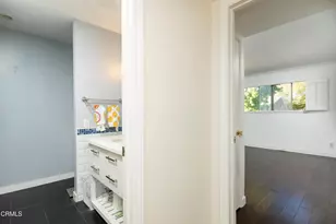 355 S Madison Ave, Pasadena, CA 91101 - Photo 18