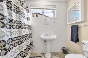 15743 Covello St, Lake Balboa, CA 91406 - Photo 6
