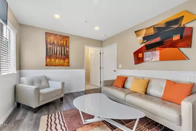 15743 Covello Street, Lake Balboa, CA 91406 - Photo 22