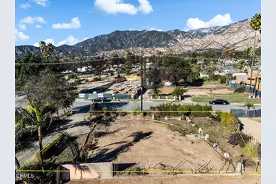 260 Ventura St, Altadena, CA 91001 - Photo 1