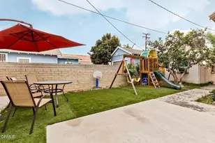 426 W Arbor Vitae St, Inglewood, CA 90301 - Photo 16